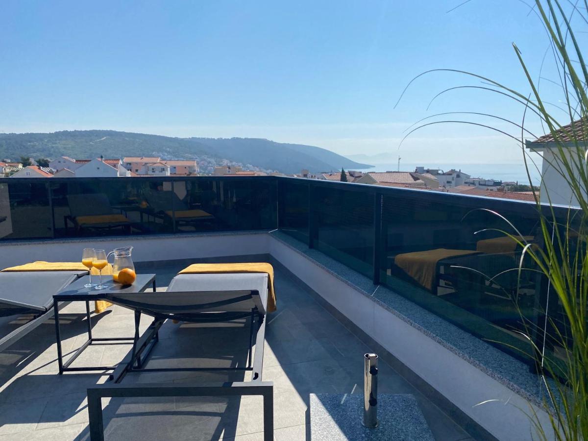 Apartment Agnes With 63 M2 Rooftop Terrace, Grill And Pool أوكغوك غورنيي المظهر الخارجي الصورة