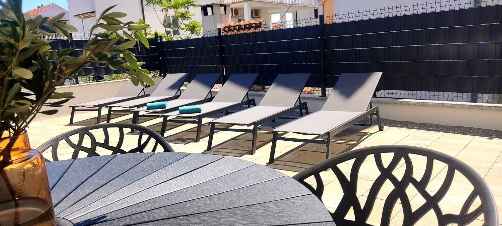 Apartment Agnes With 63 M2 Rooftop Terrace, Grill And Pool أوكغوك غورنيي المظهر الخارجي الصورة